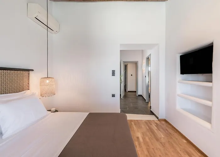 Villa Sunset Mansion Plaka (Milos)